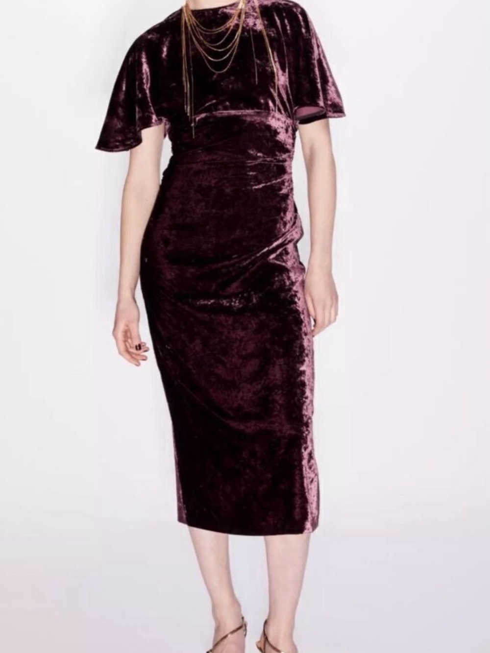 Beautiful dress in “ like new” condition